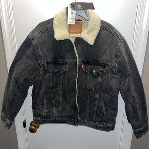 NWT Levi's Charcoal Ex Boyfriend Trucker Denim Jacket with Cream Sherpa Lining